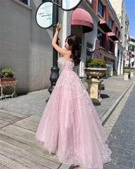 UU-Gliiter Ball Gown Shiny Light Pink Luxury Feather Neckline Prom Dresses