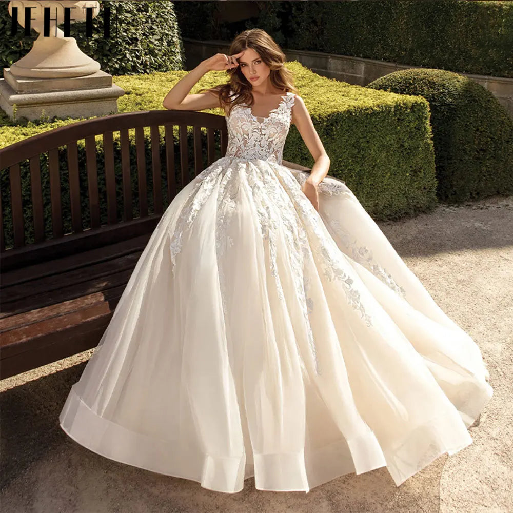 UU-Princess V-Neck Tulle Bridal Gowns Elegant A-Line Backless Wedding Dress Lace Appliques Sleeveless