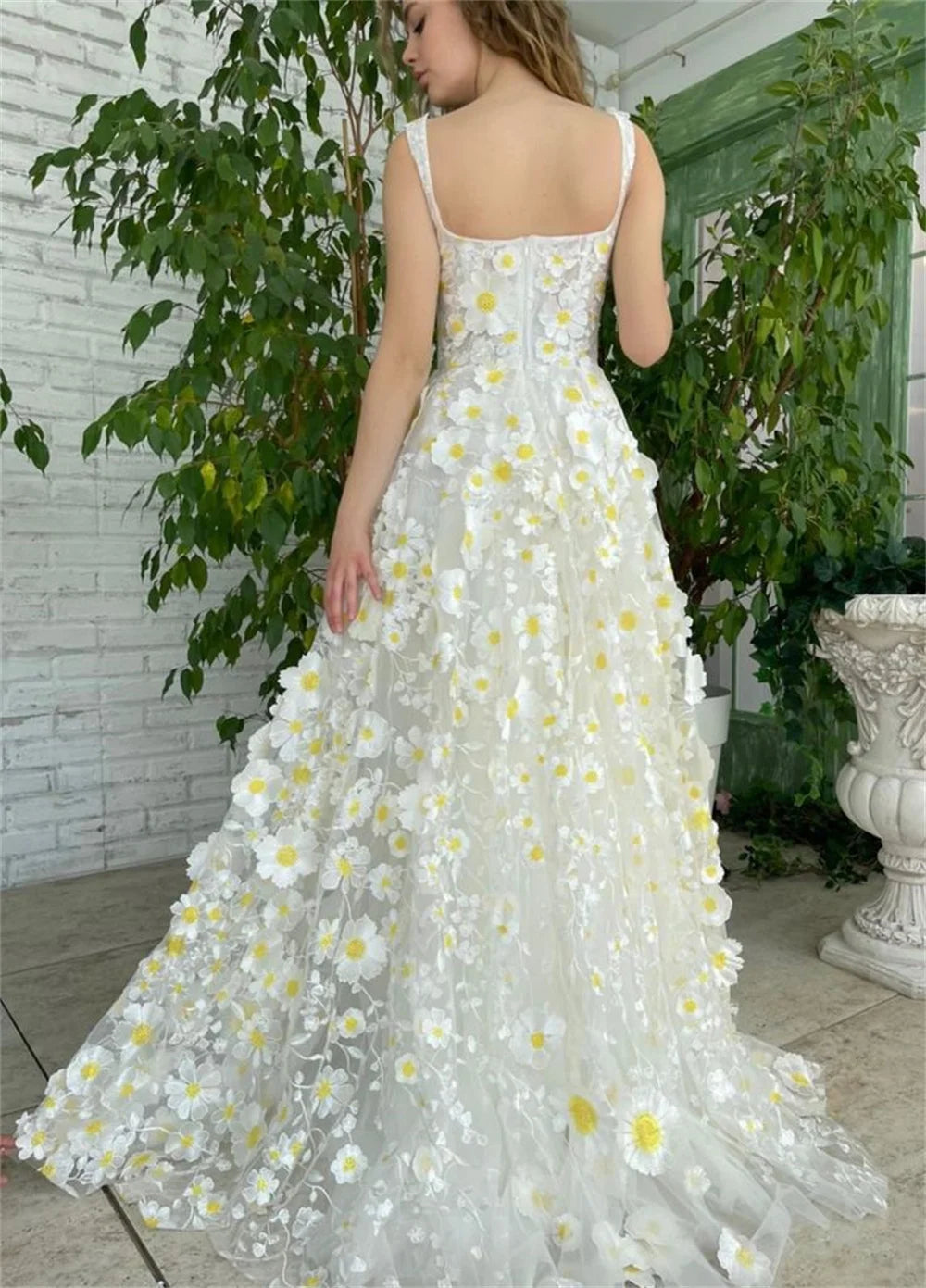 UU-White Prom Dresses Spaghetti Strap A-line  Elegant Sleeveless Sweep Train Sweetheart