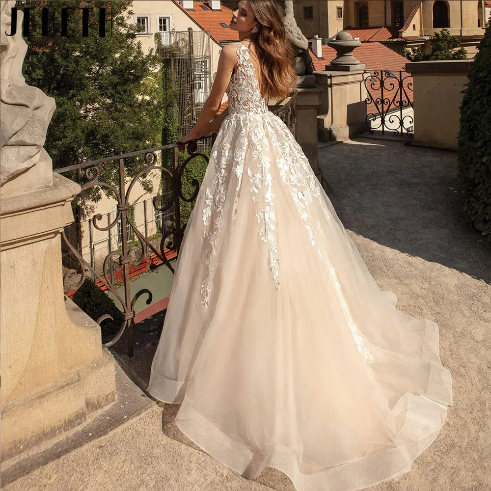 UU-Princess V-Neck Tulle Bridal Gowns Elegant A-Line Backless Wedding Dress Lace Appliques Sleeveless